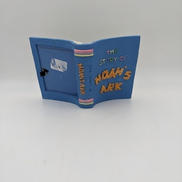 Russ The Story of Noah's Arc Book Picture Frame Animals - Picture 2 of 6
